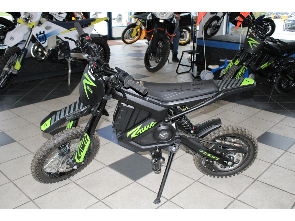 2025 Rawrr Mantis Mini alt