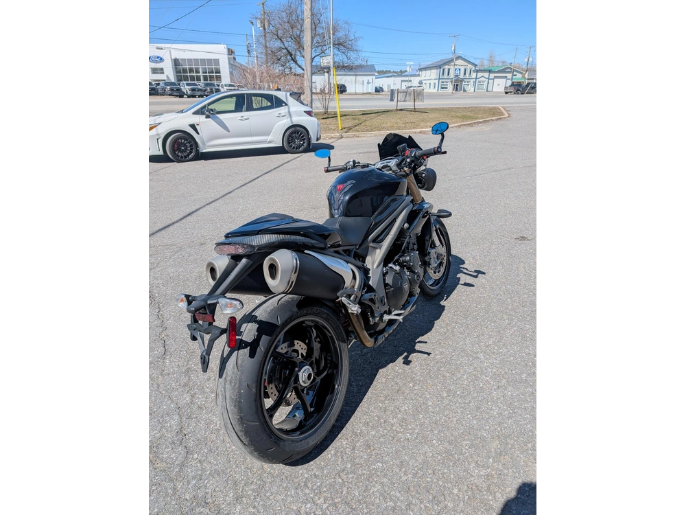 Triumph Speed Triple S 1050s 2019 alt