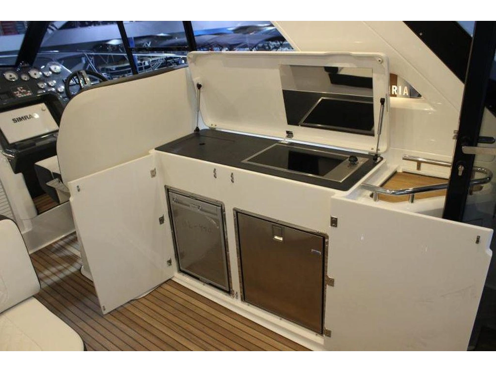 2021 Bavaria S45 Coupe Volvo Ips 600 Evc2 alt