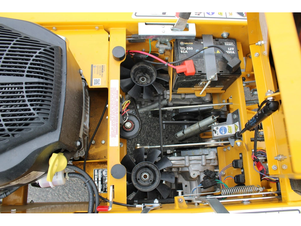 2025 Walker Model R alt