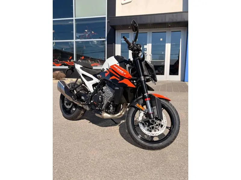 Ktm 990 Duke 2027 alt