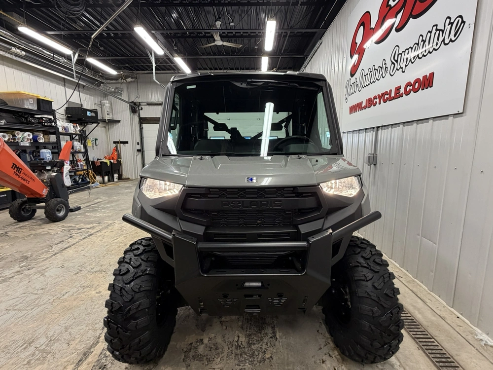 2027 Polaris Ranger Crew Xp 1000 Cab Gray alt