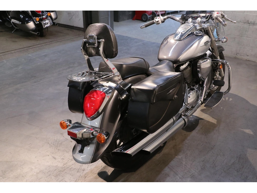 2009 Suzuki C50 Vl800 alt