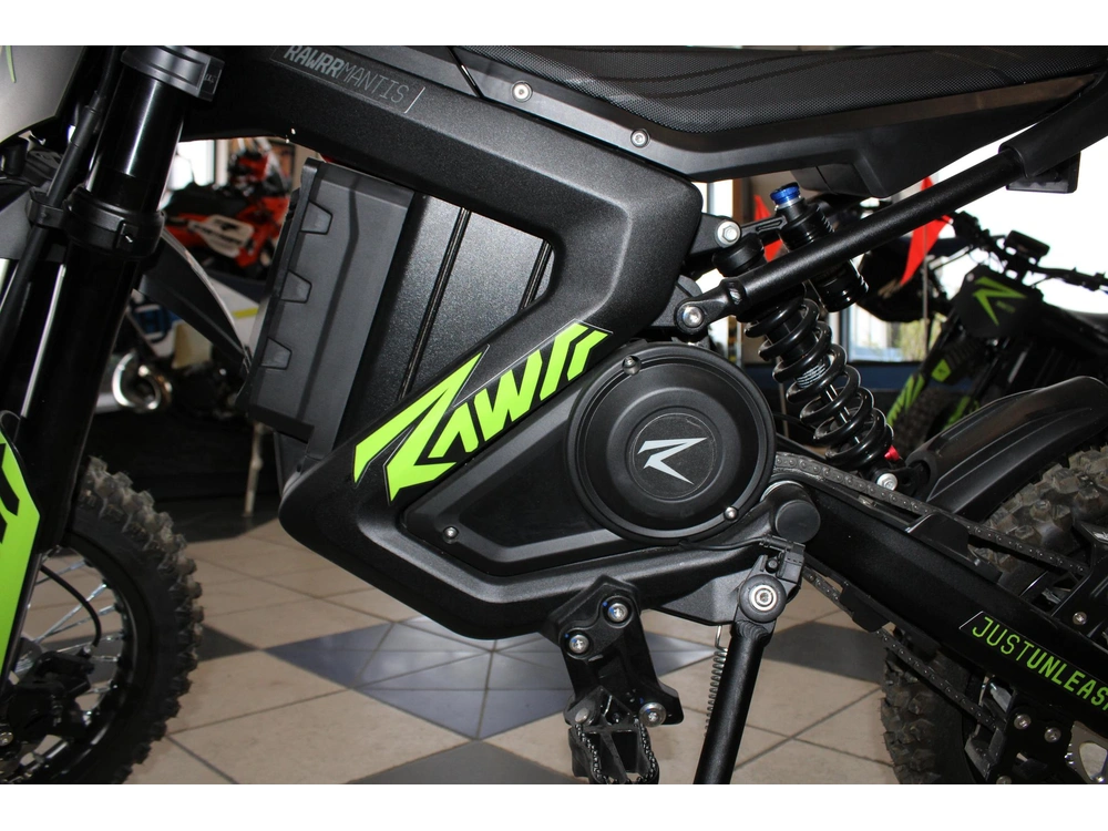 2025 Rawrr Mantis Mini alt
