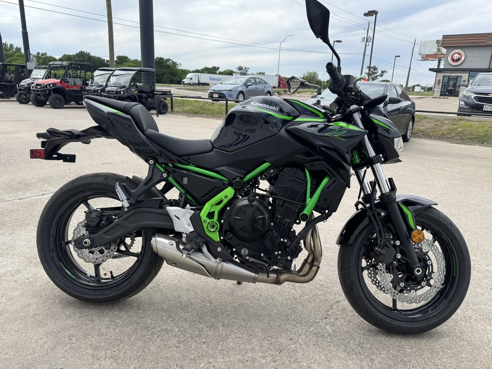 2025 Kawasaki Z650 Abs Abs alt