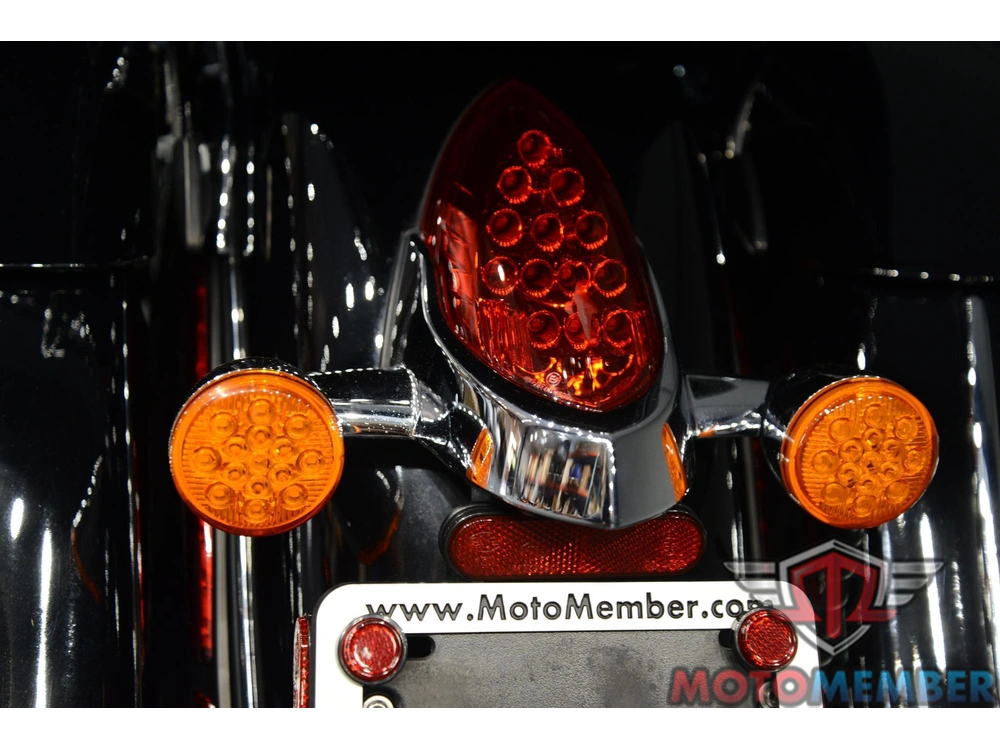 2017 Indian Motorcycle Roadmaster alt