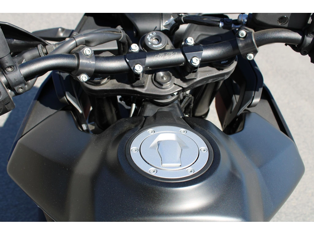 2024 Ktm 890 Smt alt