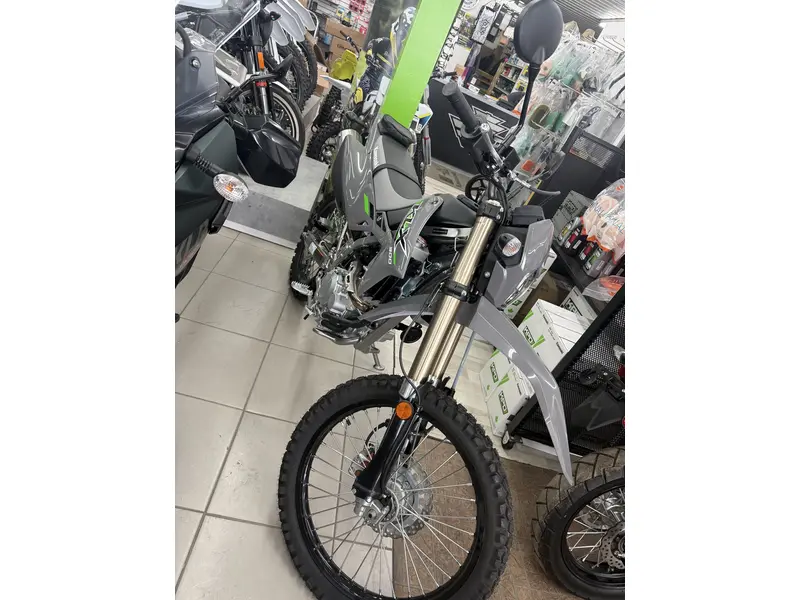 Kawasaki KLX300 2025