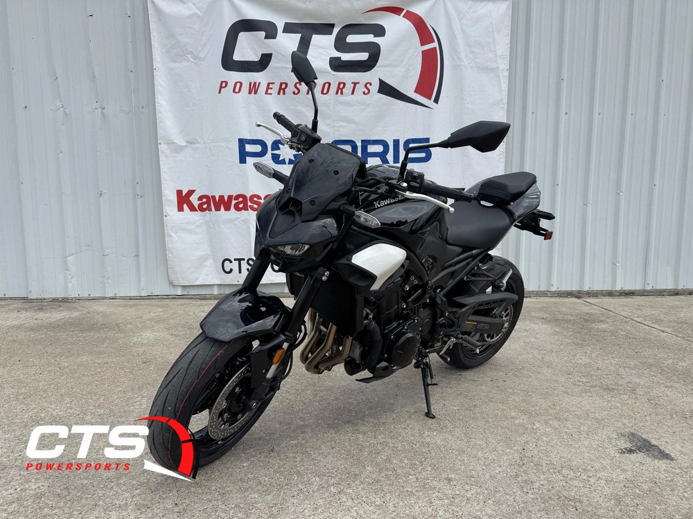 2025 Kawasaki Z900 Abs Abs alt