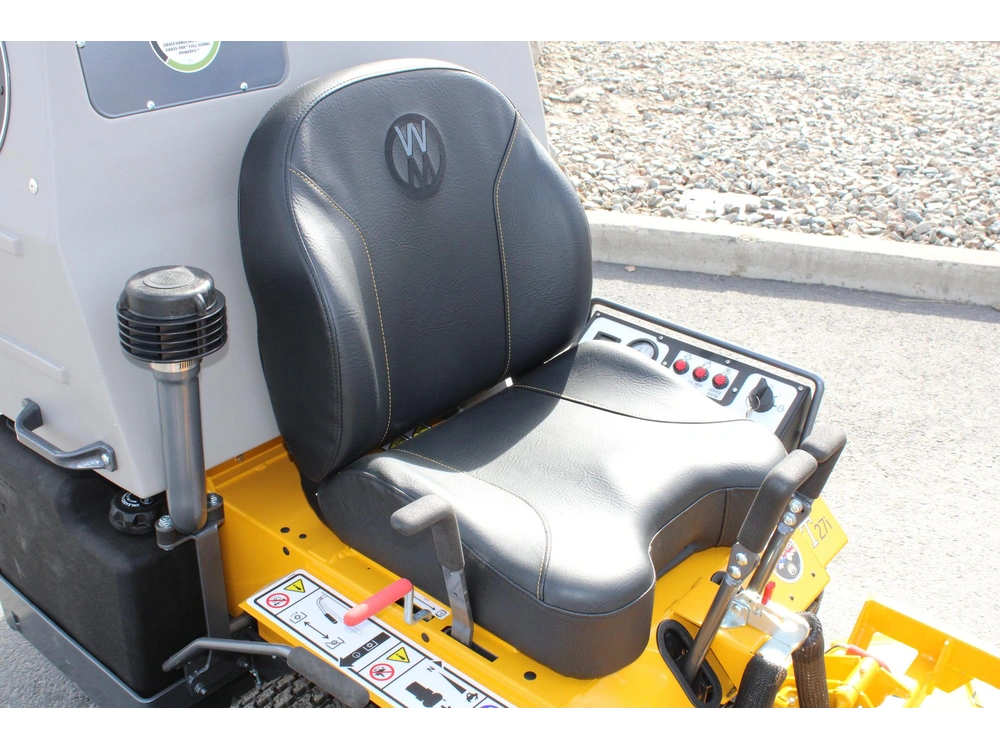 2026 Walker Mt27i Model T 27hp W/power Dump Option alt