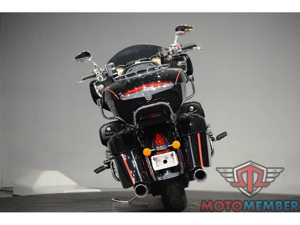 2017 Indian Motorcycle Roadmaster alt
