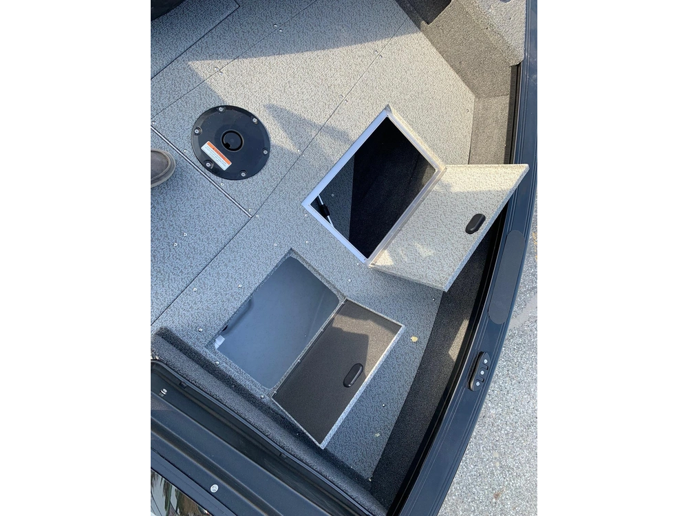 2026 Crestliner 1850 Fish Hawk Wt Jumpseat alt