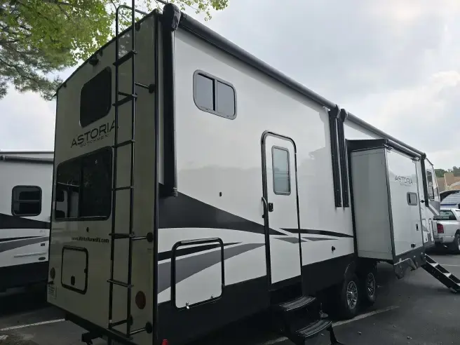 Astoria 3603LFP PLATINUM 2026