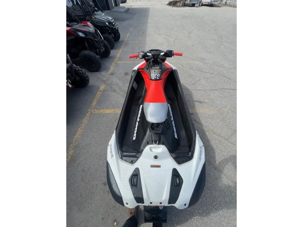 Sea-doo Spark Trixx 1 Place Audio 2026 alt