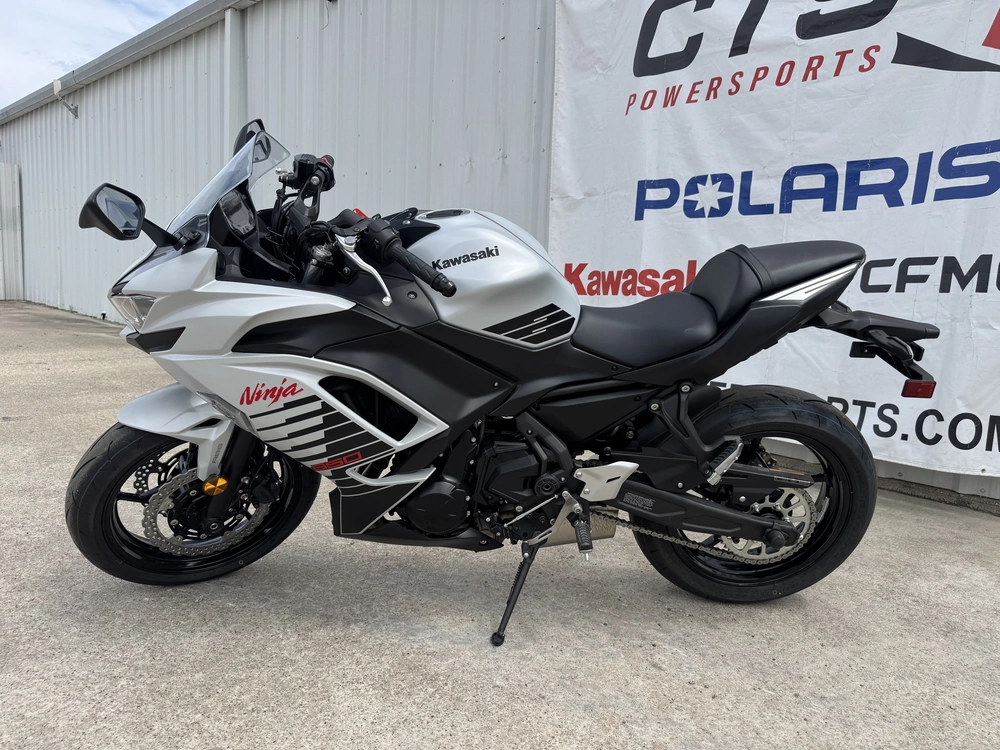 2026 Kawasaki Ninja 650 Abs Abs alt