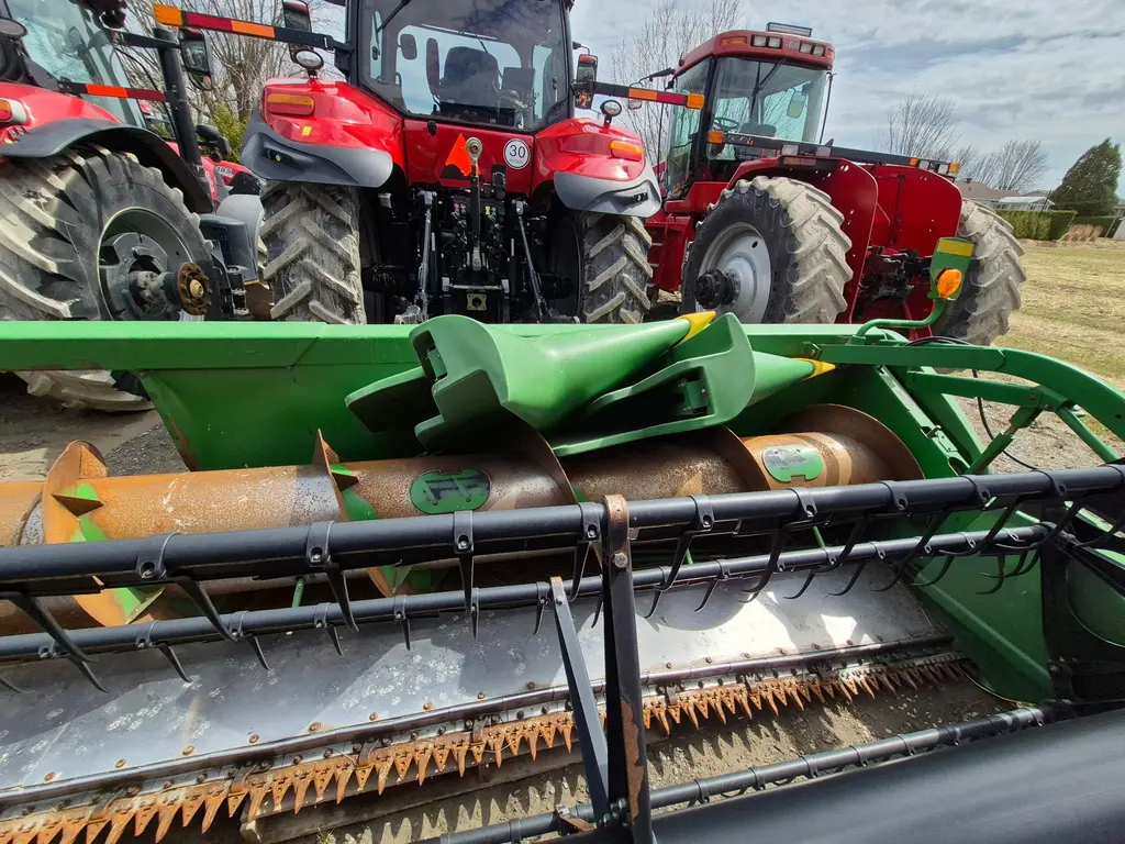 2004 John Deere 625F