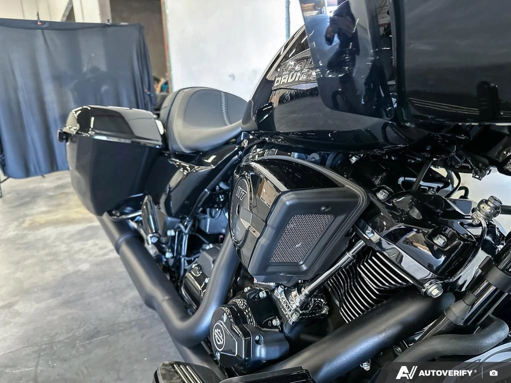 2026 Harley-davidson Road Glide alt