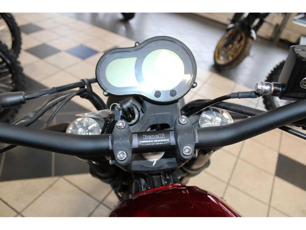 2022 Benelli Leoncinotr alt