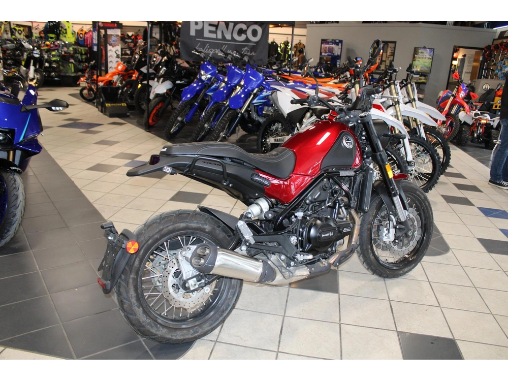2022 Benelli Leoncinotr alt