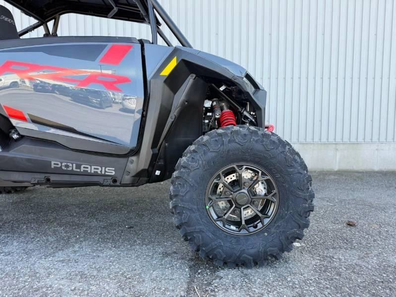 Polaris Rzr Xp 1000 Ultimate 2026 alt