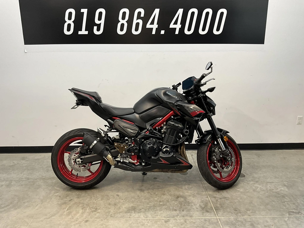 2021 Kawasaki Z900 alt