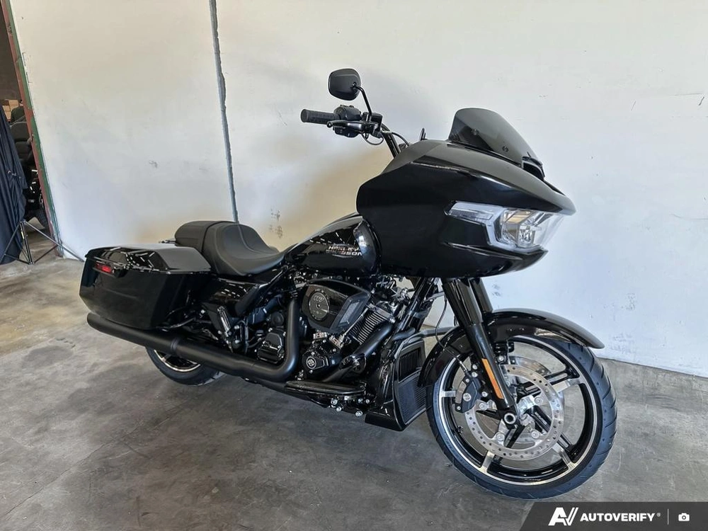 2026 Harley-davidson Road Glide alt