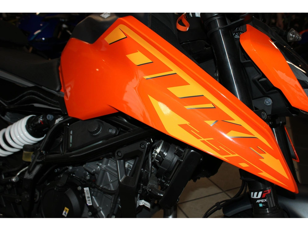 2024 Ktm 250 Duke Orange B.d. alt