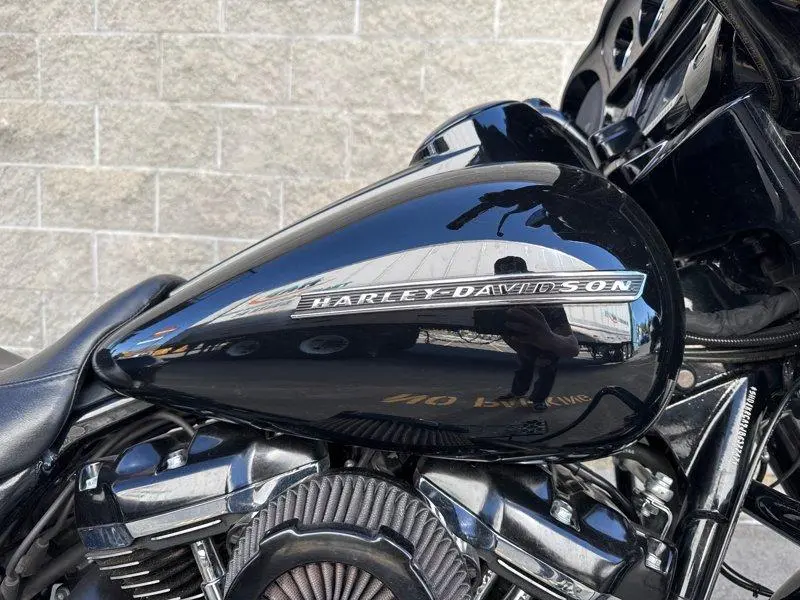2018 Harley-Davidson FLHXS - Street Glide® Special thumbnail 4