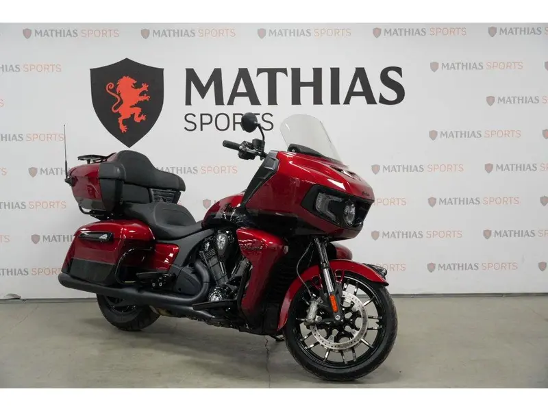 2023 Indian Motorcycle PURSUIT DARK HORSE