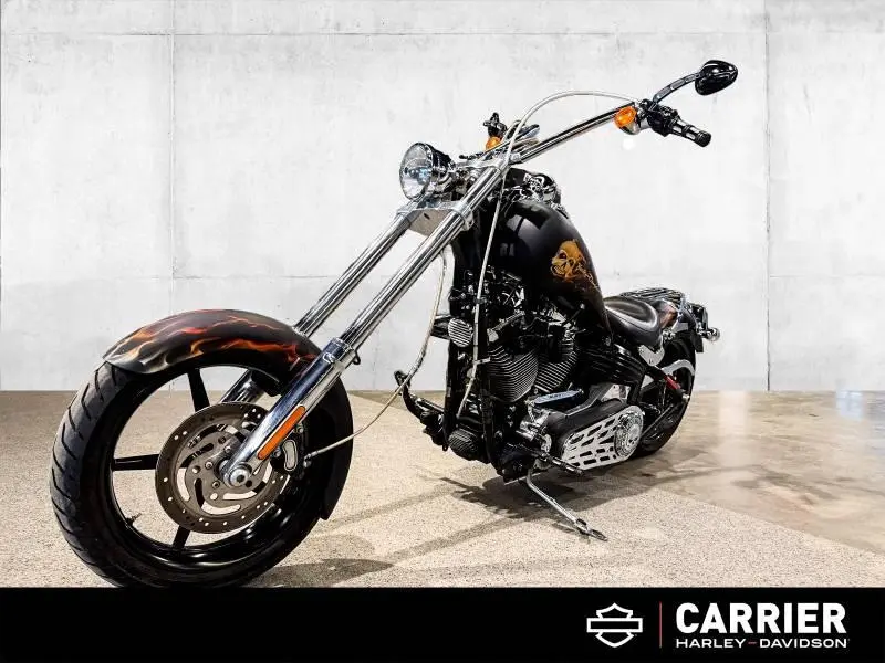 Harley-Davidson Moto Harley-Davidson Rocker C 2010 2010