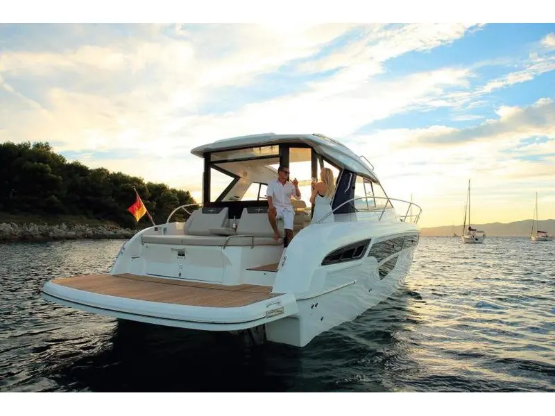 2021 Bavaria Motoryachts S45 COUPE VOLVO IPS 600 EVC2 thumbnail 23