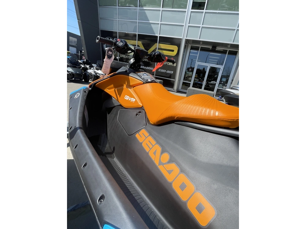2026 Sea-doo Spark™ 1up Trixx 90 (sound System) alt