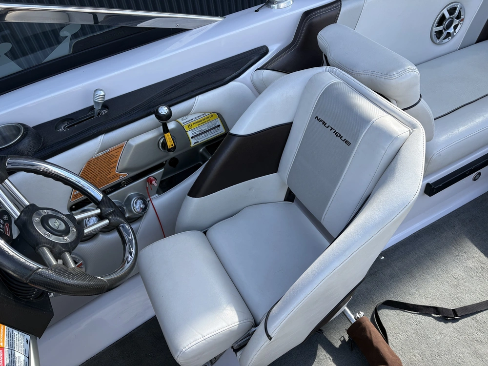 2008 Nautique Team 210 Super Air alt