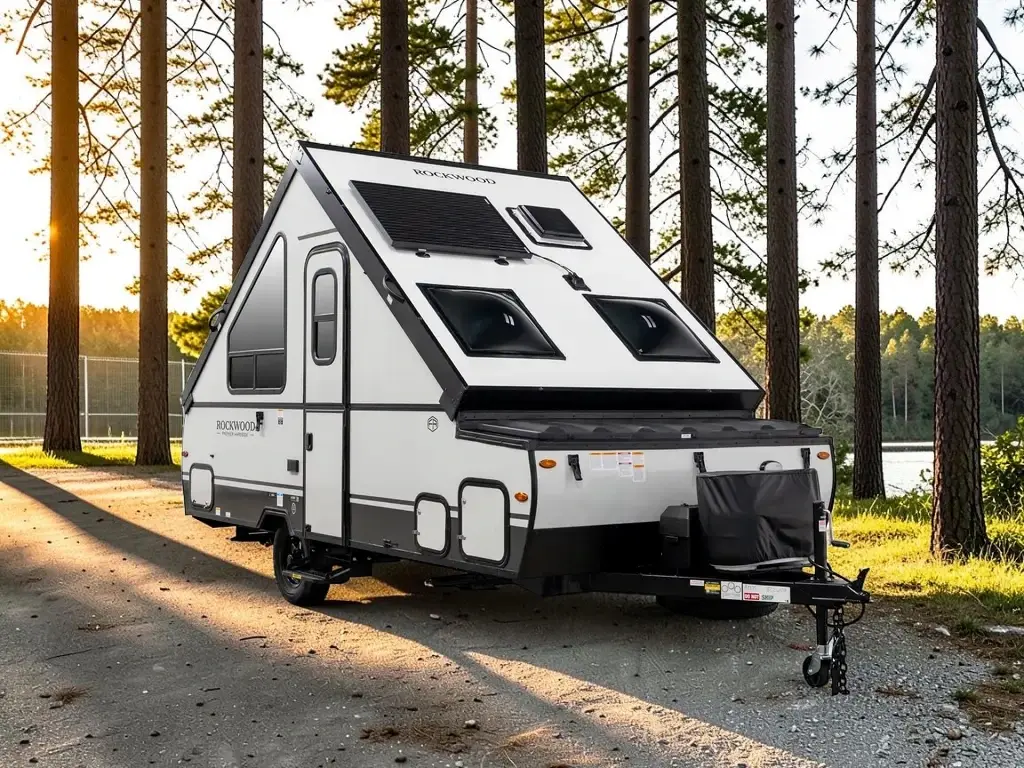 Forest River Rockwood Hardside A122S  2026