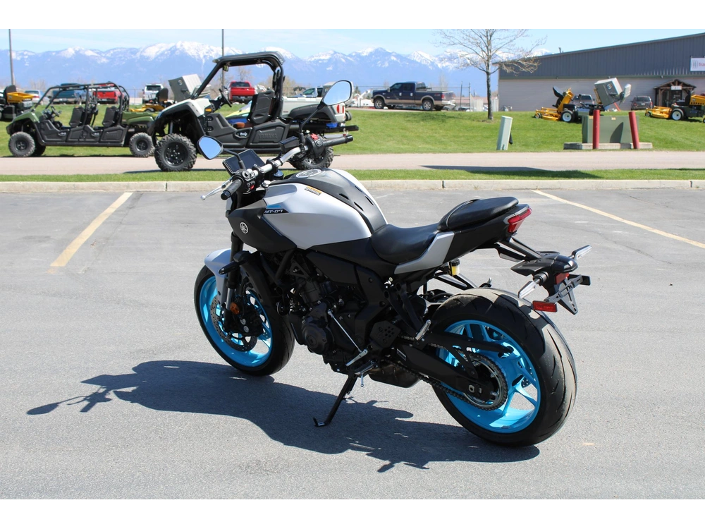 2026 Yamaha Mt-07 alt