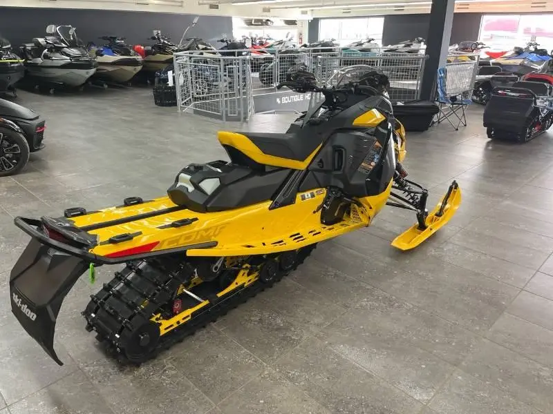 Ski-Doo MXZ X-RS COMP 850 E-TEC Turbo R SHOT Shox Touch 2025