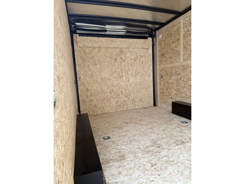 2026 Forest River Hlaft8516ta2 8.5 X 16' Flat Top Wedge Enclosed Trailer alt