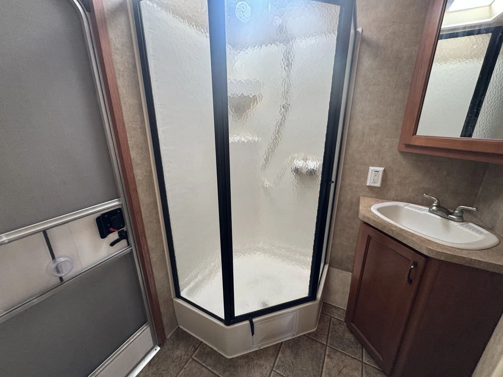 Forest River Cherokee (tt) 274bh 2013 alt