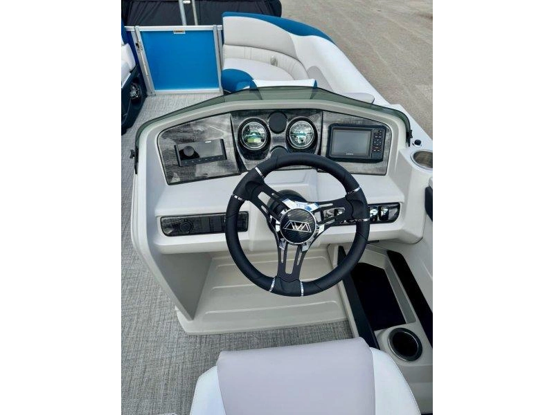 2026 Avalon Lsz Entertainer Caribbean 23 X 8.5 alt