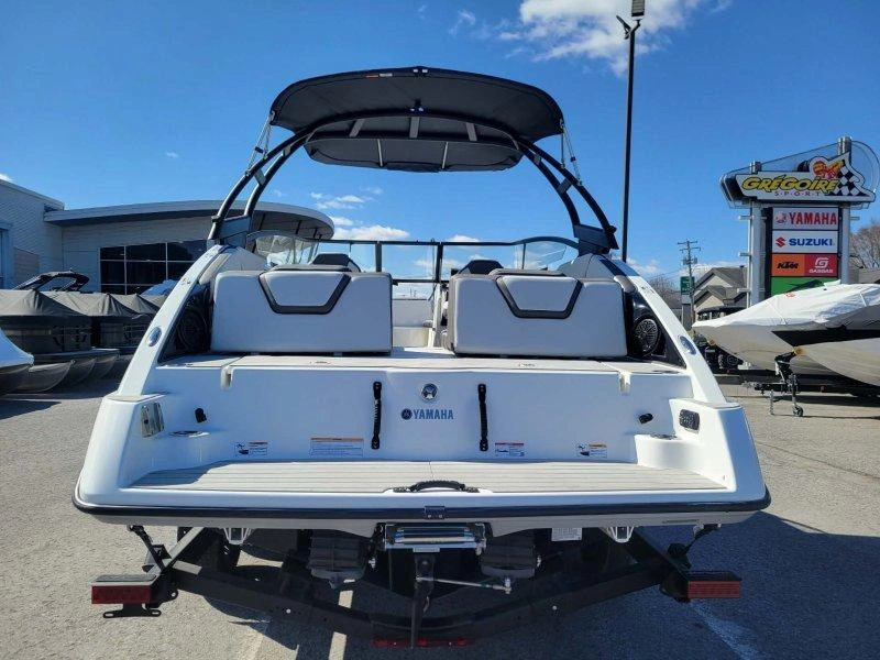 2026 Yamaha Ar 250 2026 alt