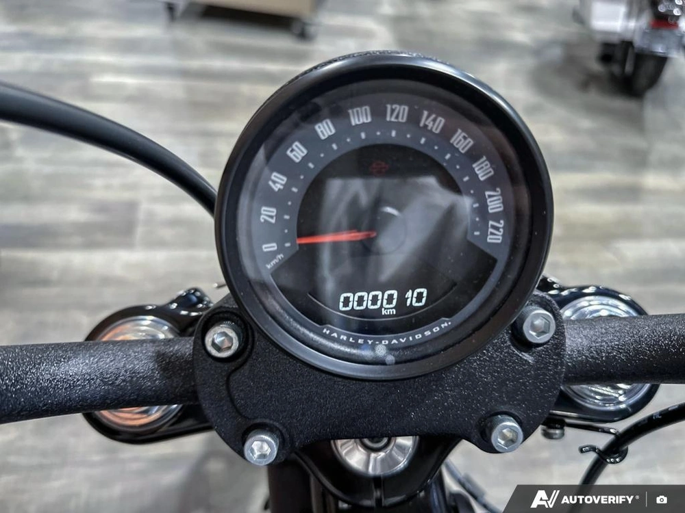 2026 Harley-davidson Street Bob alt