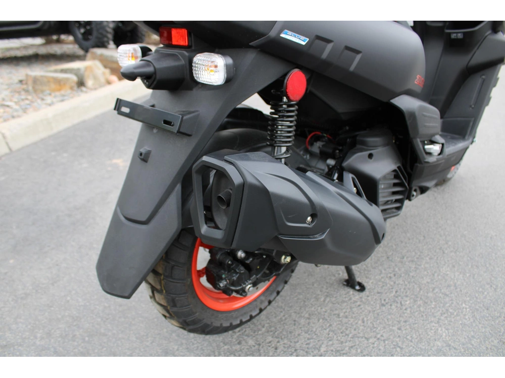 2024 Yamaha Zuma 125 alt