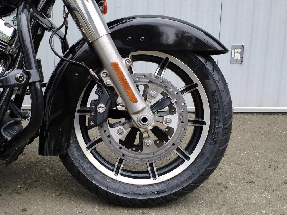 2014 Harley-davidson Flhtcu - Electra Glide® Ultra Classic® alt