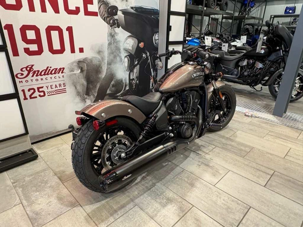 Indian Motorcycle Scout Bobber Limited Tech 2025 alt
