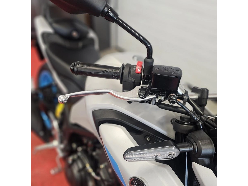 2026 Yamaha Mt-03 alt