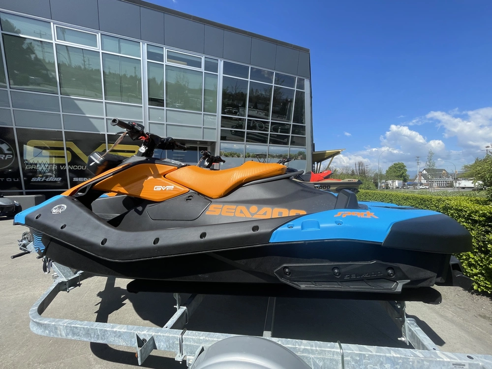 2026 Sea-doo Spark™ 1up Trixx 90 (sound System) alt