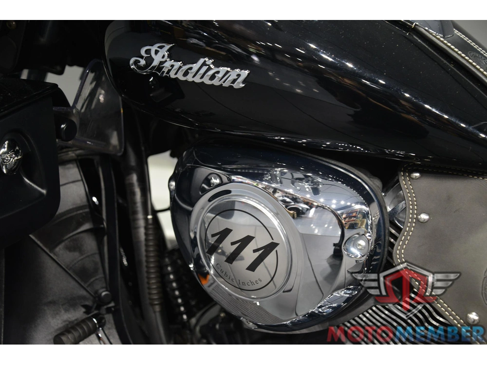 2017 Indian Motorcycle Roadmaster alt