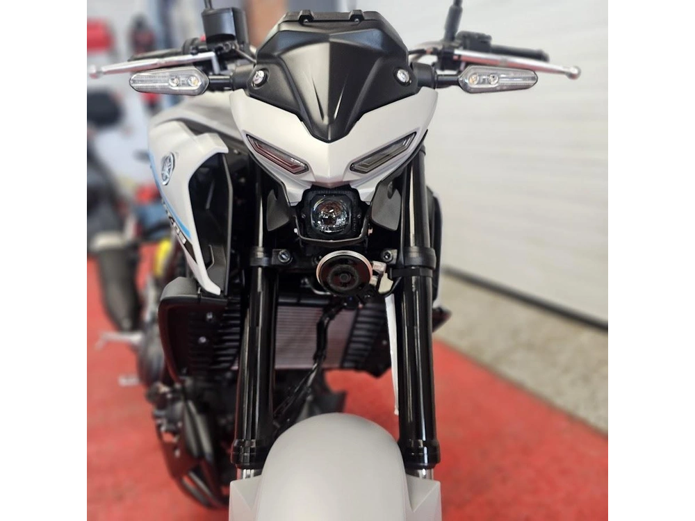 2026 Yamaha Mt-03 alt