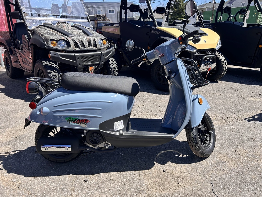 2026 Scootterre Amore 50 alt