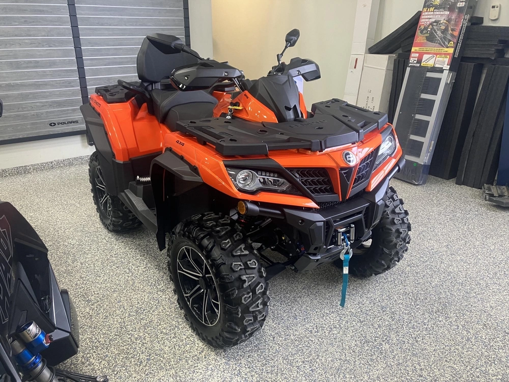 2024 Cfmoto Cforce 800 Xc alt